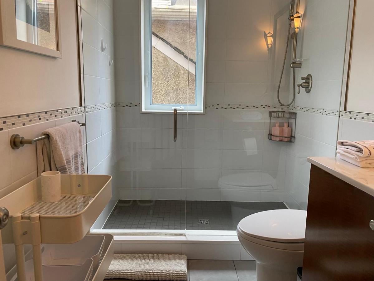 Superb Beach Home:Heated Pool-Hot Tub Open 365Days 토론토 외부 사진